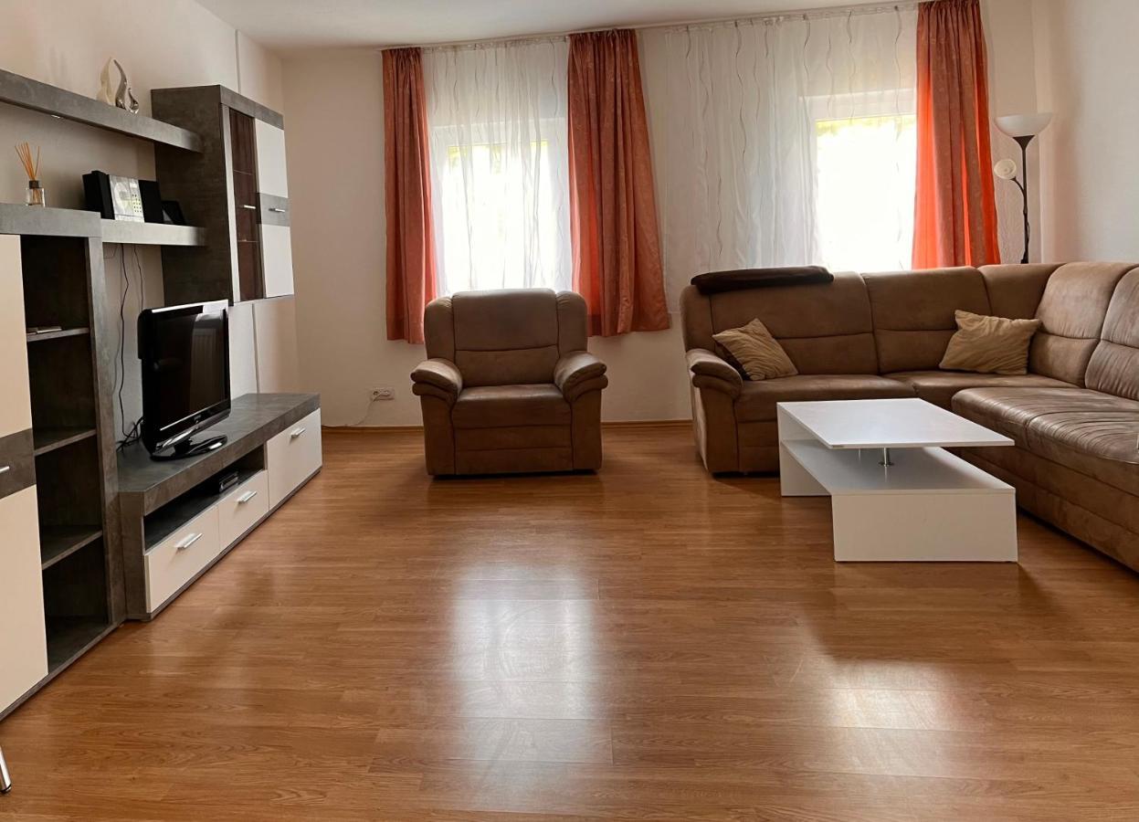 Ferien Am Maar Lägenhet Daun Exteriör bild